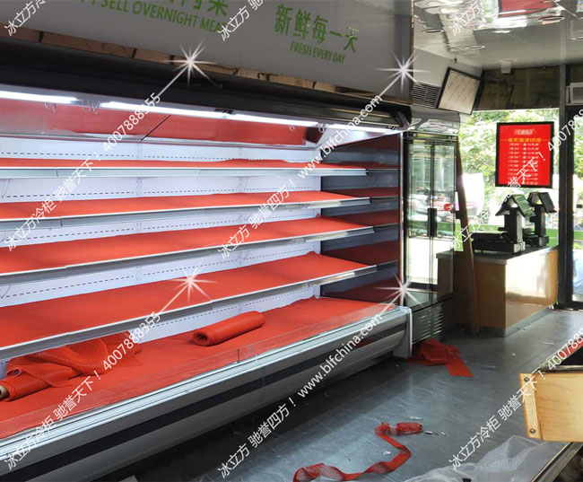 开餐厅/饭店/美食/小吃店位置决定一切，冰柜装修都是负